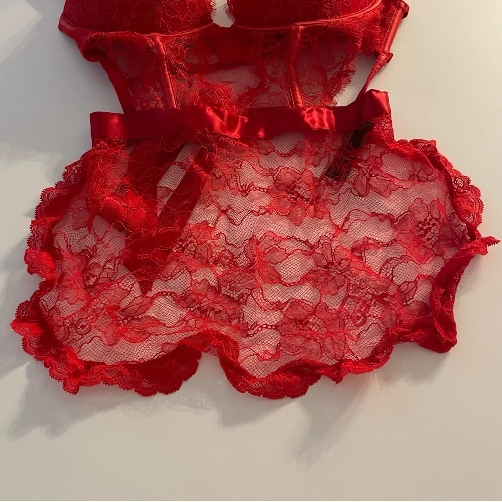 New! Victoria's Secret Lipstick Red Bombshell Apron Teddy Lingerie 22822